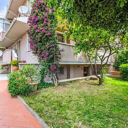 Piccolo Leccio By Interhome Lägenhet Cecina (Livorno)