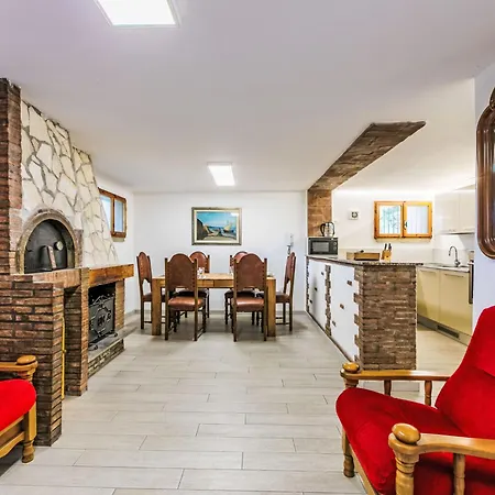 Piccolo Leccio By Interhome Lägenhet Cecina (Livorno)