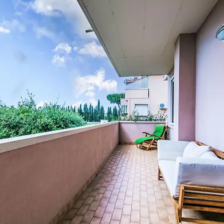 아파트 Piccolo Leccio By Interhome
