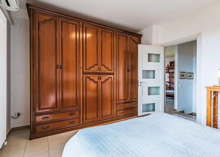 Piccolo Leccio By Interhome